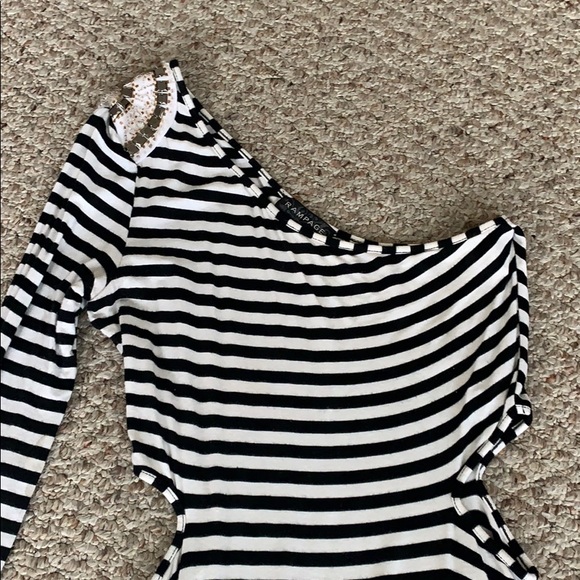 Rampage One-Shoulder B&W Striped Dress, M - Picture 2 of 6